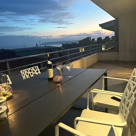 Apartment Nada Makarska